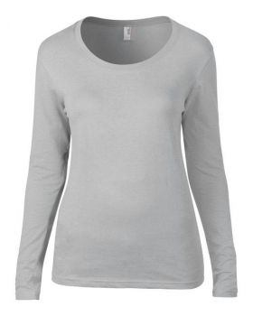 WOMEN’S FEATHERWEIGHT LONG SLEEVE SCOOP TEE Silver M