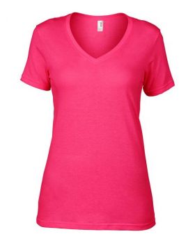 WOMEN’S FEATHERWEIGHT V-NECK TEE Hot Pink L